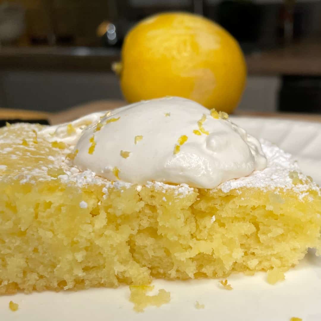 3 Ingredient Luscious Lemon Cake