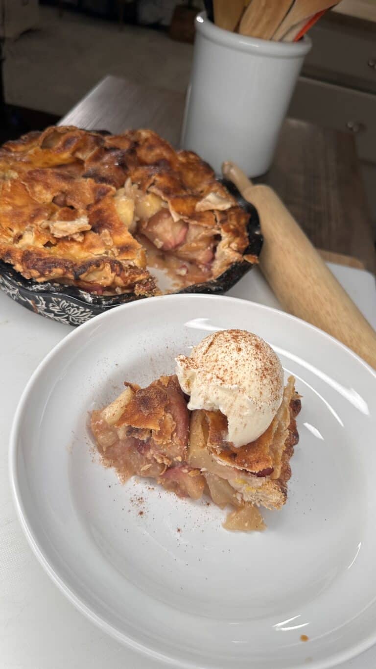 Apple Pie🥧