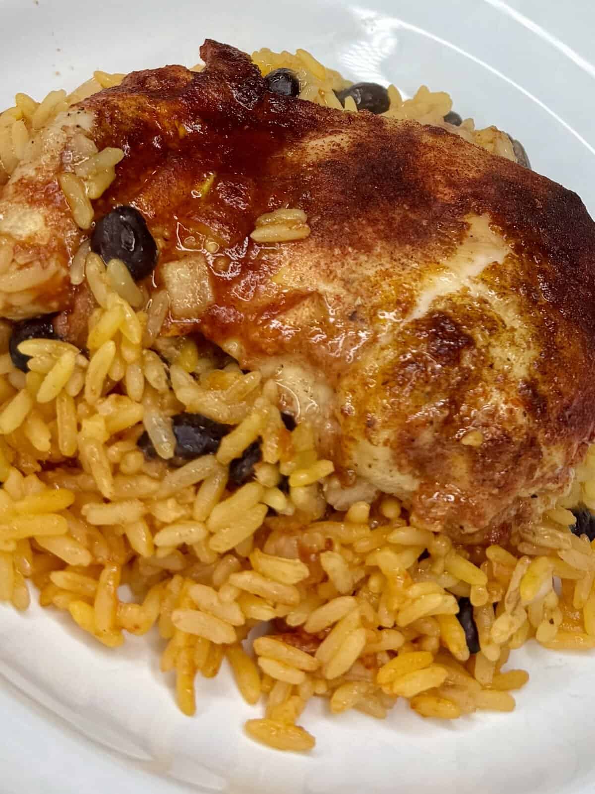 One Pan Chicken Black Beans and Rice 🫘