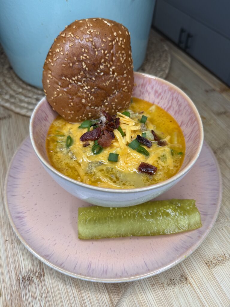 Bacon Cheeseburger Soup 🍔